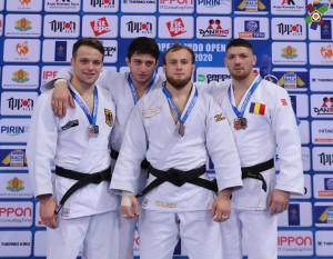 la7xiwTUvxxoKEy9UD5JW3Tb692nAlJW